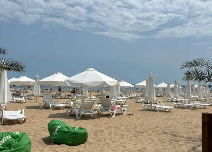 Valencja Апартамент *